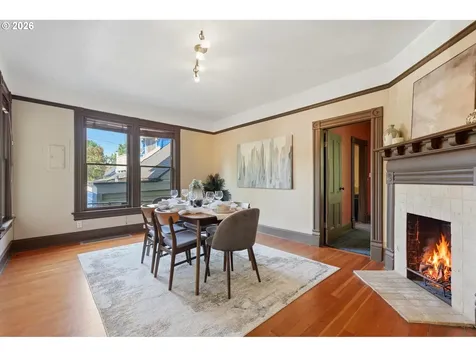 1512 SW 18th Avenue Portland OR 97201