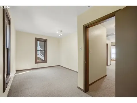1512 SW 18th Avenue Portland OR 97201