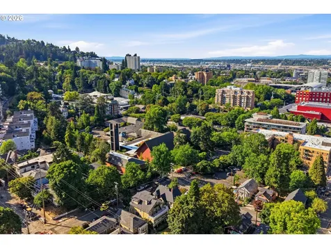 1512 SW 18th Avenue Portland OR 97201