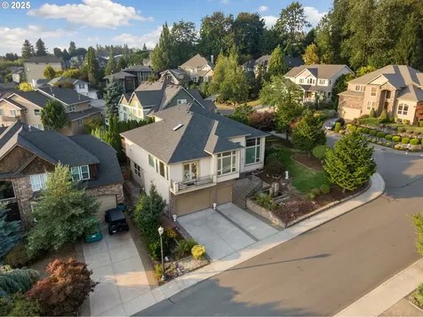 5219 NW Fernridge Drive Camas WA 98607