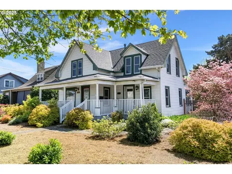 1822 N Rosa Parks Way Portland OR 97217