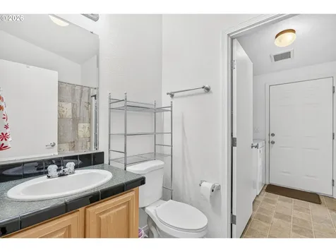 5400 Meeker Drive Kalama WA 98625