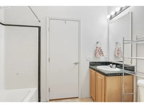 5400 Meeker Drive Kalama WA 98625