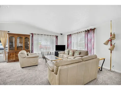 5400 Meeker Drive Kalama WA 98625
