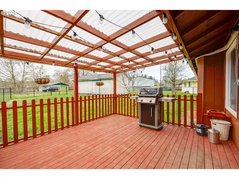 7125 Scarboro Lane N Ilwaco WA 98624