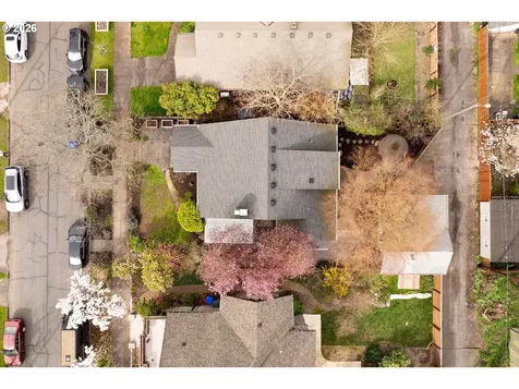 5916 N Moore Avenue Portland OR 97217