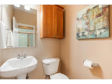 15996 SW Langer Drive Sherwood OR 97140