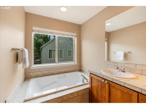 15996 SW Langer Drive Sherwood OR 97140