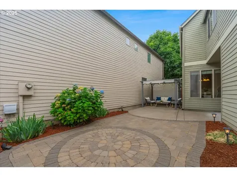 15996 SW Langer Drive Sherwood OR 97140
