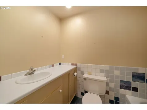 7190 SW Raleighwood Lane Portland OR 97225