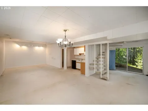 7190 SW Raleighwood Lane Portland OR 97225