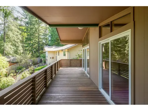 7190 SW Raleighwood Lane Portland OR 97225