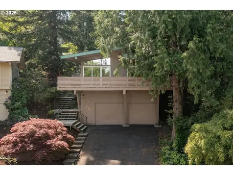 7190 SW Raleighwood Lane Portland OR 97225