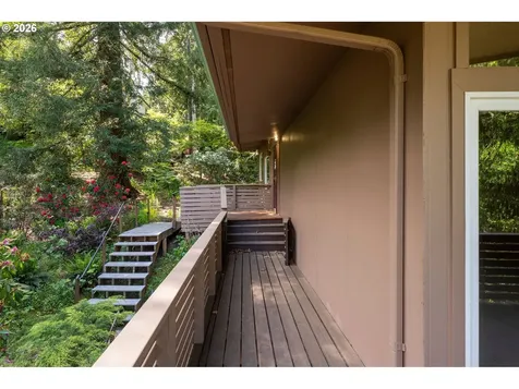 7190 SW Raleighwood Lane Portland OR 97225
