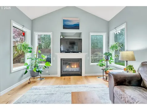 1750 Ridgley Boulevard Eugene OR 97401