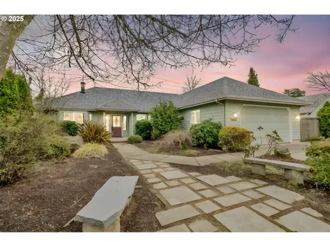 1750 Ridgley Boulevard Eugene OR 97401