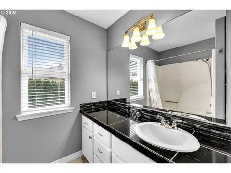 3507 NE 113th Street Vancouver WA 98686