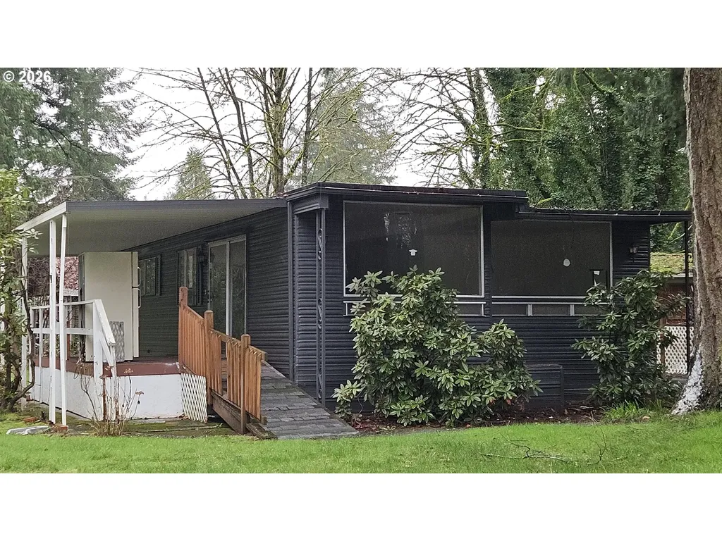 8021 Old Pacific Highway Castle Rock WA 98611