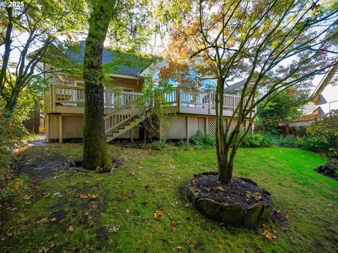 2037 Morning View Drive Eugene OR 97405