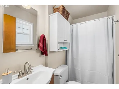 425 NW Angeline Avenue Gresham OR 97030