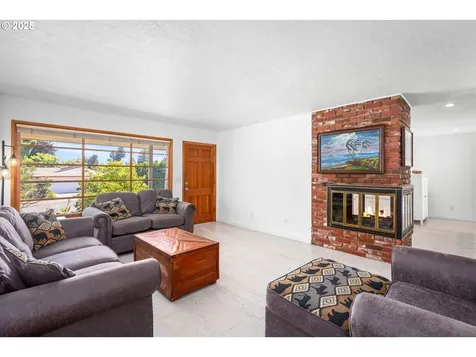 425 NW Angeline Avenue Gresham OR 97030