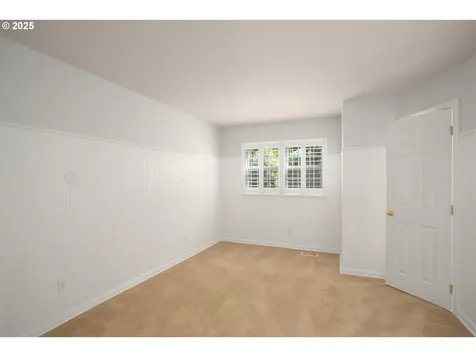 1405 Cherry Crest Avenue Lake Oswego OR 97034