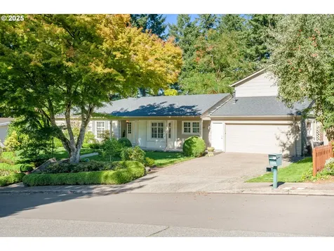 1405 Cherry Crest Avenue Lake Oswego OR 97034