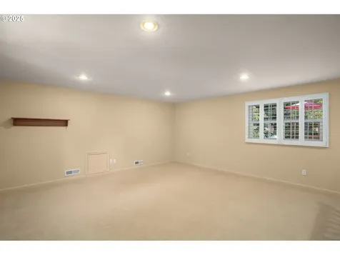 1405 Cherry Crest Avenue Lake Oswego OR 97034