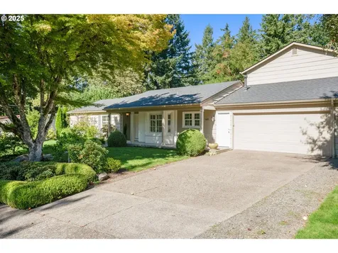 1405 Cherry Crest Avenue Lake Oswego OR 97034
