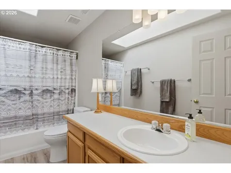 11105 NE 92nd Circle Vancouver WA 98662