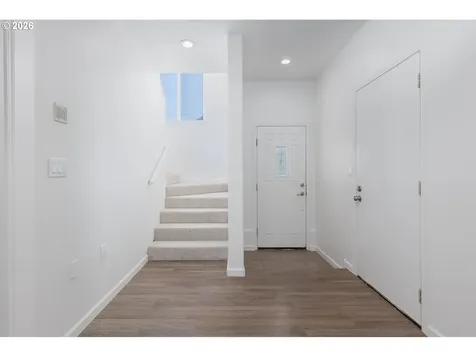 563/565 SW 4th Street Newport OR 97365