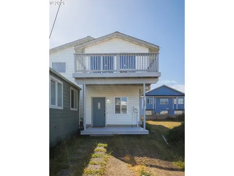 563/565 SW 4th Street Newport OR 97365