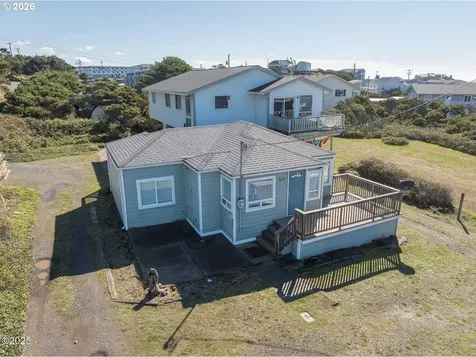 563/565 SW 4th Street Newport OR 97365
