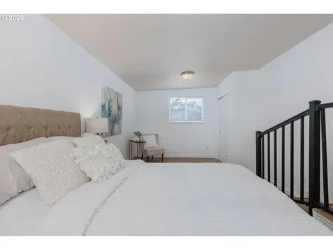 563/565 SW 4th Street Newport OR 97365