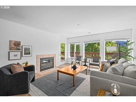 6718 N Richmond Avenue Portland OR 97203