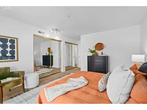 6718 N Richmond Avenue Portland OR 97203
