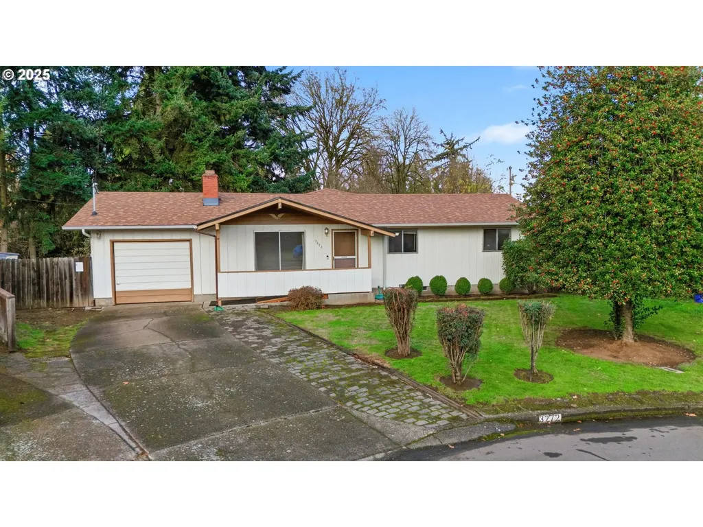 3272 Admiral Street Eugene OR 97404