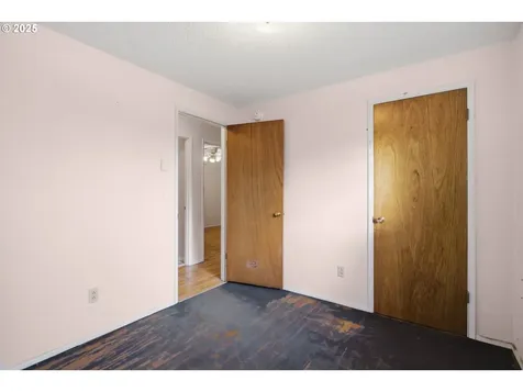 3272 Admiral Street Eugene OR 97404