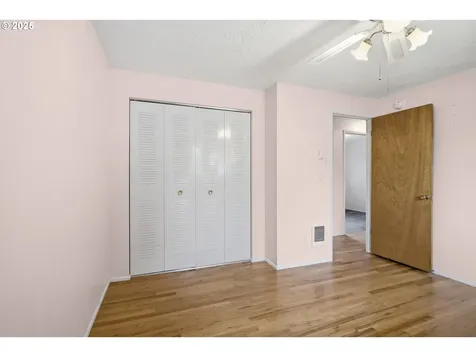 3272 Admiral Street Eugene OR 97404