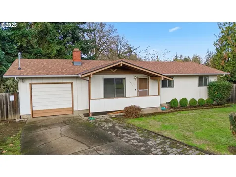 3272 Admiral Street Eugene OR 97404