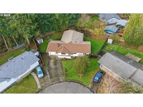 3272 Admiral Street Eugene OR 97404