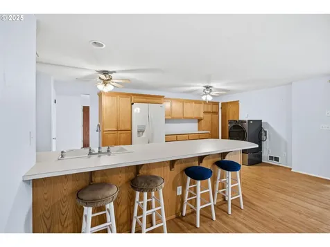 3272 Admiral Street Eugene OR 97404