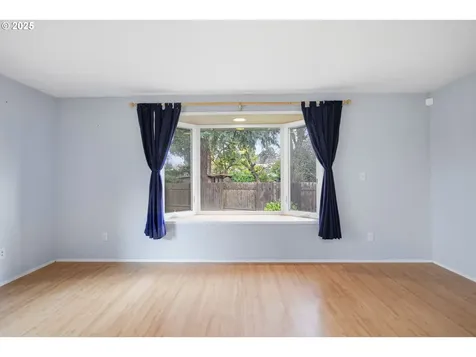 3272 Admiral Street Eugene OR 97404