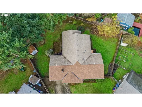 3272 Admiral Street Eugene OR 97404