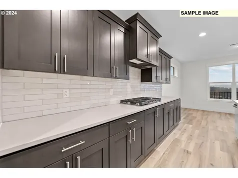 18601 NE 41st Avenue Vancouver WA 98686