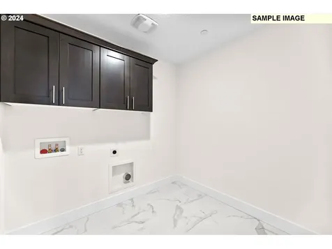 18601 NE 41st Avenue Vancouver WA 98686