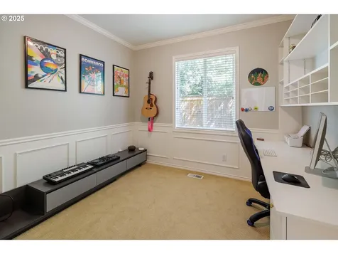 6424 SW Flower Street Portland OR 97221