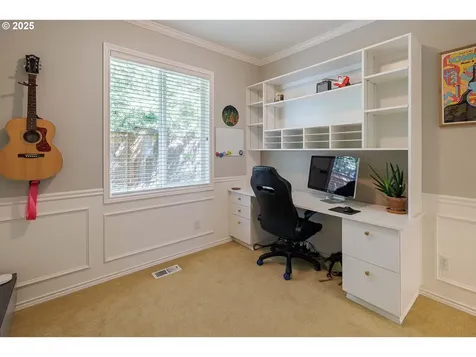 6424 SW Flower Street Portland OR 97221