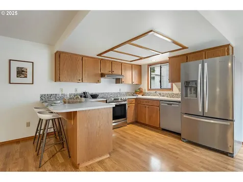 8927 SW 50th Avenue Portland OR 97219