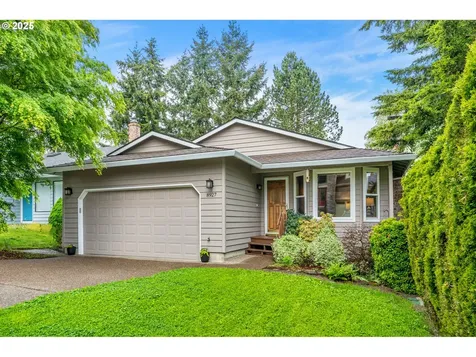 8927 SW 50th Avenue Portland OR 97219